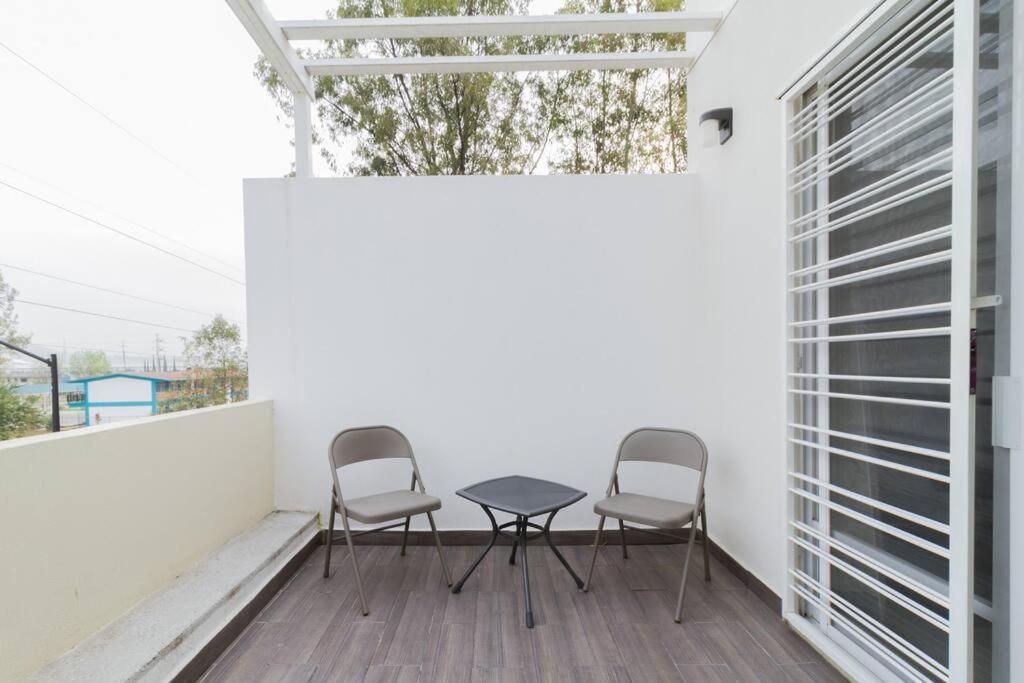 גואדלחארה Casa Para Grupos Grandes Por El Iteso מראה חיצוני תמונה
